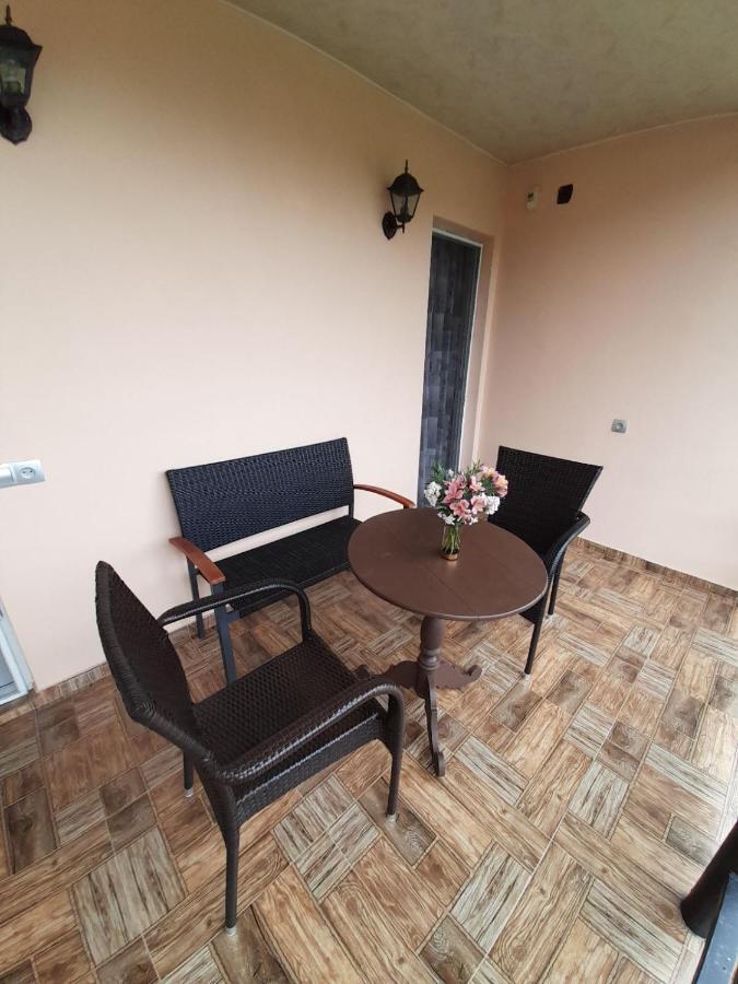 Kemeni Garden Otel Batum Dış mekan fotoğraf
